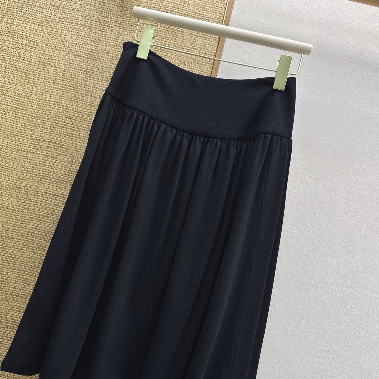 skirts and dresses woman